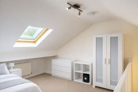 4 bedroom house to rent - Photo 2