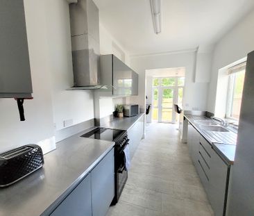 7 Bedroom, En-Suite, 35 Lower Ford Street – Student Accommodation C... - Photo 2