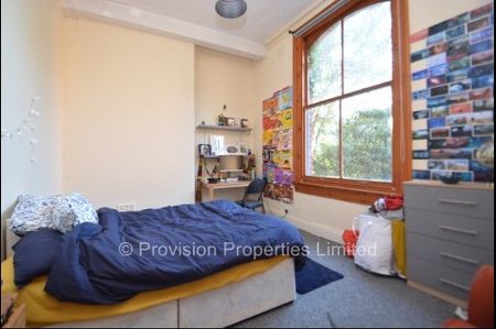 11 Bedroom Student Houses Hyde Park - Photo 4