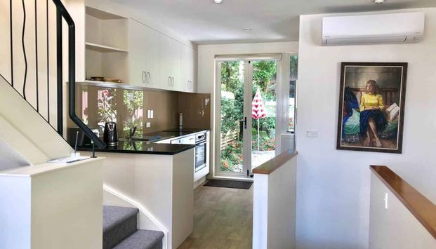 Birdwood Green Beauty - Furnished - Photo 1