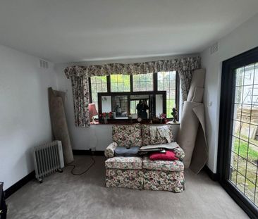 4 bedroom terraced house to rent - Photo 2