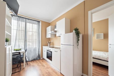 Via Isaac Newton, Milan, Lombardy 20148 - Photo 4