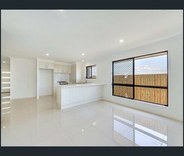 126 Waterside Esp, Caboolture South, Qld 4510 - Photo 5