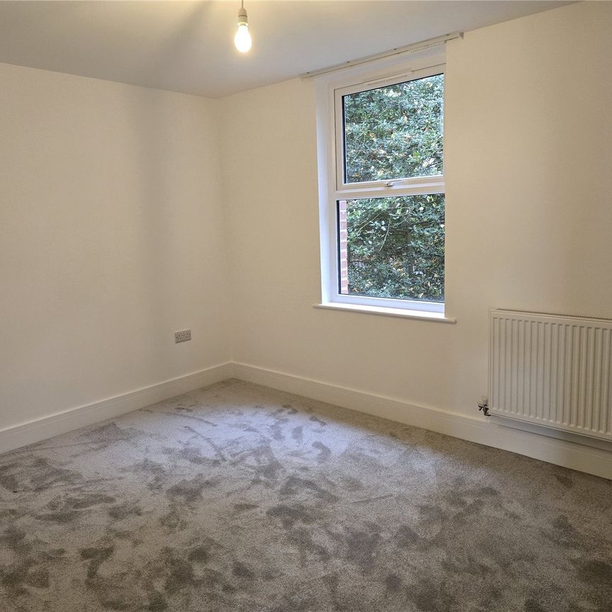 2 bedroom apartment to rent Monument Way, St. Leonards-on-Sea, East Sussex, TN38 - Photo 1