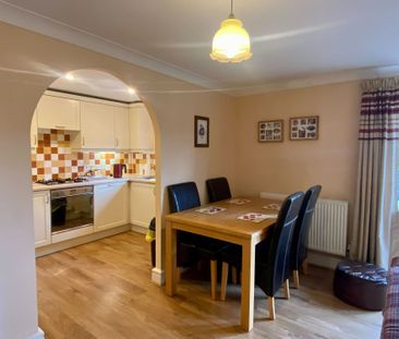 Magdalene Court, Taunton - Photo 1