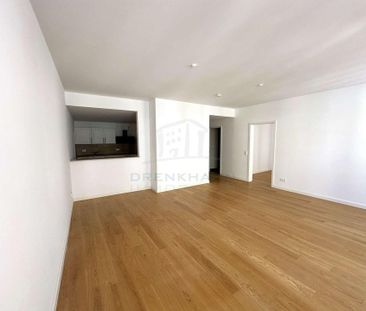 Perfekte Stadtwohnung mit Aufzug, Einbauküche und optimaler Verkehr... - Foto 2