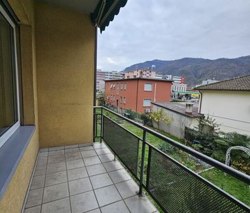 3.5 locali ristrutturato con balcone - Photo 4