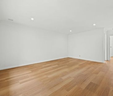 Beautifully renovated apartment in sought-after Wembley Downs! - Photo 2