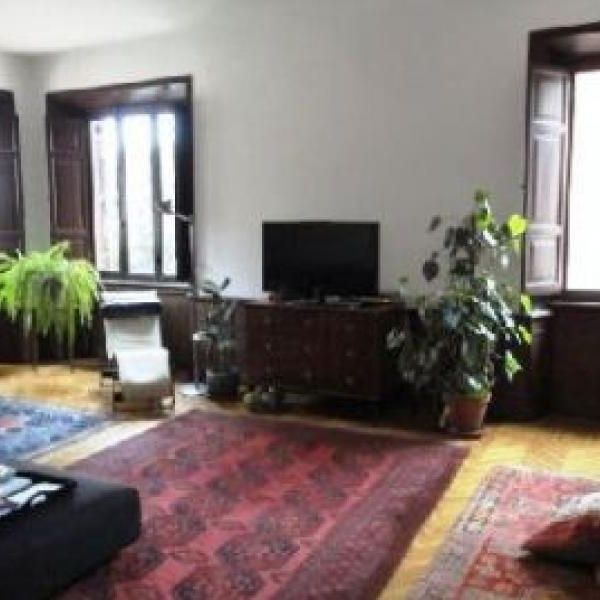Colosseo-FAO: 150mq. Spacious 3 Bedroom, large entrance, separate dining, double living room. Quiet, sunny, balcony, near metro. Ref 357 - Photo 1