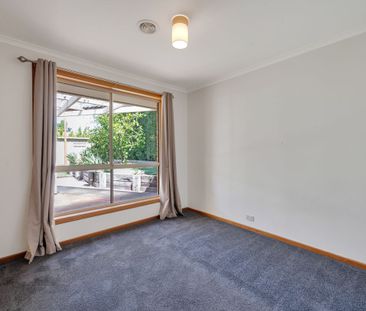 Stunning Family Home! - Photo 5