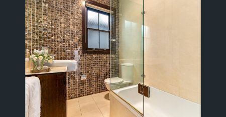 First Open on 3rd December at 1pm - 1.20pm - Photo 4