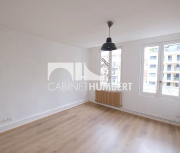 Location Appartement 4 pièces 89m² ST ETIENNE 42000 - Photo 2