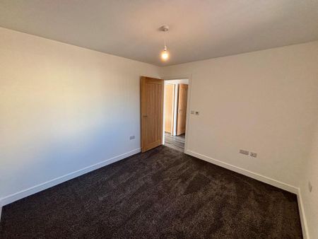 2 bedroom detached bungalow to rent - Photo 2