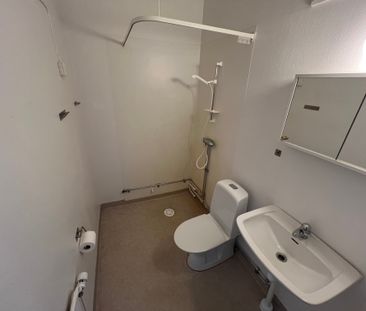 Intagsgatan, Eskilstuna - Photo 2