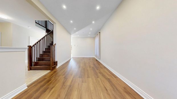 For Lease - 53 Jewel House Lane, Barrie, Ontario - Photo 1