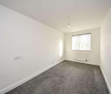 Stirrup Field, Golborne, WA3 - Photo 6