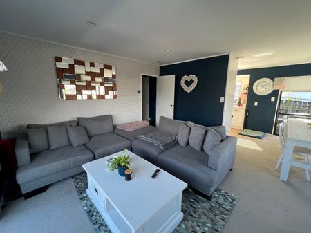 Unit 1, 3 Fernlea Rise, Bayview, Auckland - Photo 5