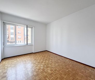 3.5-ROOM APARTMENT IN THE PALAPENZ AREA IN CHIASSO - Photo 4