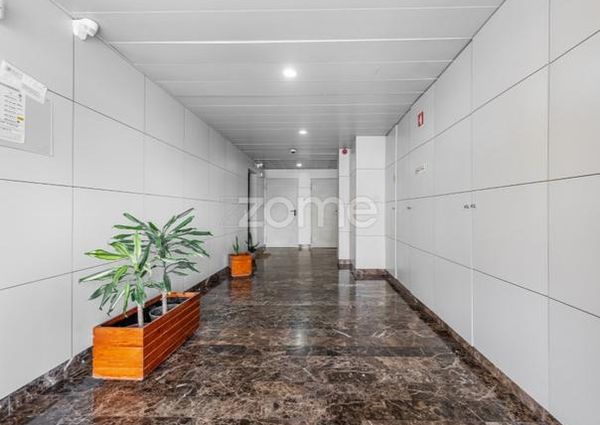 Apartamento T4 em Porto