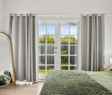 16A Aberle Street, Hamilton Hill, WA 6163 - Photo 3