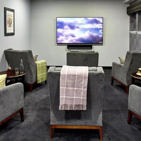 1 bedroom retirement property to rent - Photo 3