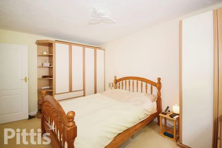 2 bedroom apartment to rent - Photo 5