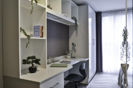 1 bedroom in a flat share to rent - Photo 4