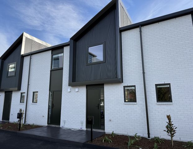 Unit 3, 11 Bernard Street, Addington, Christchurch - Photo 1