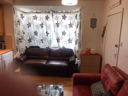 1 bedroom property to rent - Photo 5