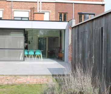 Ruime hedendaagse gezinswoning met 4 slaapkamers op gunstige ligging! - Foto 2