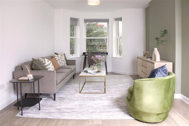 Nightingale Walk, Farnham, GU9 - Photo 1