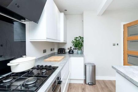 Leach Lane, Sutton Leach, WA9 - Photo 2