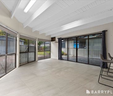 Spacious Family Home with Exceptional Garaging & Secure Parking - Photo 6