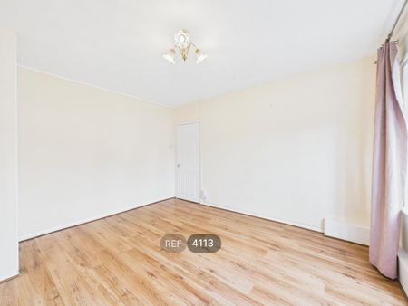2 bedroom maisonette to rent - Photo 4