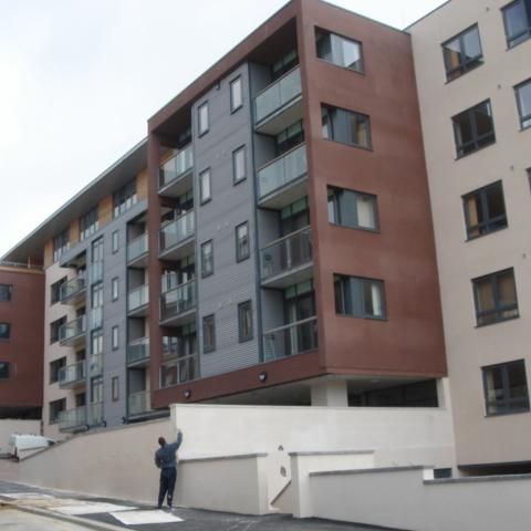 Studio to rent - Photo 1