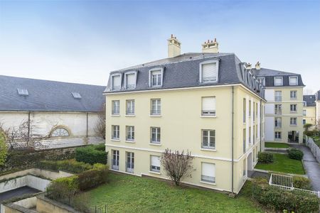location Appartement T2 DE 66.09m² À ST GERMAIN EN LAYE - Photo 3