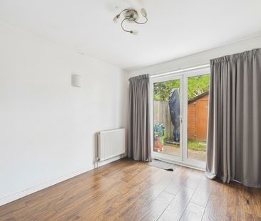 2 bedroom House in Florence Avenue, Maidenhead - Photo 1