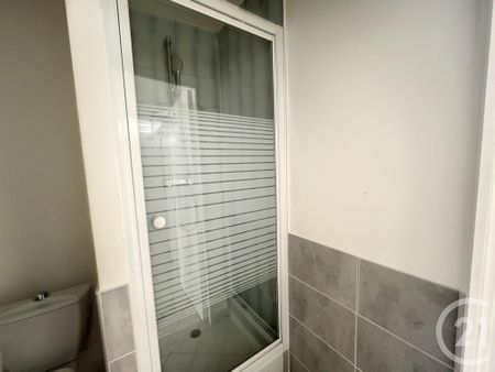 Location Appartement 1 pièce 26m² TROYES 10000 - Photo 3