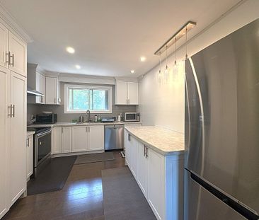 For Lease - 238 The West Mall N/A, Toronto, Ontario - Photo 5