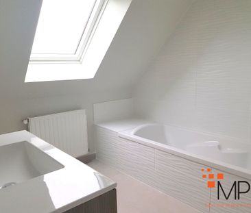 Location Maison 6 pièces 102m² - Photo 1