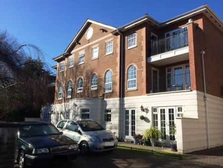 Sovereign Court, Winn Road, Southampt... - Photo 5