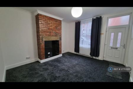 1 bedroom terraced house to rent - Photo 2