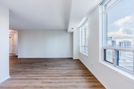 For Lease - 8 Hillcrest Avenue Unit# 2005, Toronto, Ontario - Photo 3