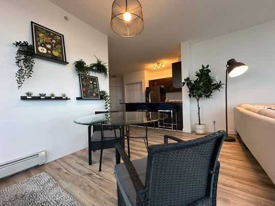 1502 | Furnished | 1 Bedroom | Riverfront | River view - Photo 1