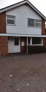 4 Bed Detached House, Wheeleys Road, B15 - Photo 4