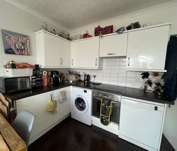 Upper Belgrave Road, Bristol - Photo 3