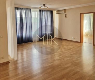 Vila 5 camere - GARAJ 33 mp | Pipera - Fotografie 1