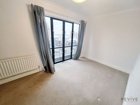 2 Bedroom , 233 South Ferry Quay, Liverpool - Photo 3