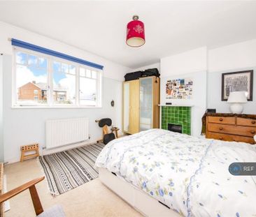 3 bedroom terraced house to rent - Photo 3