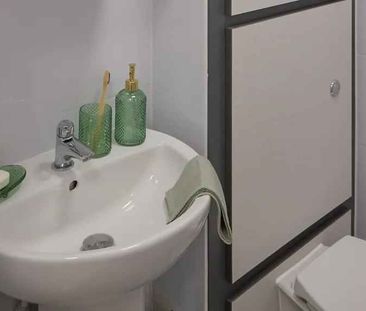 Classic Ensuite - Photo 6